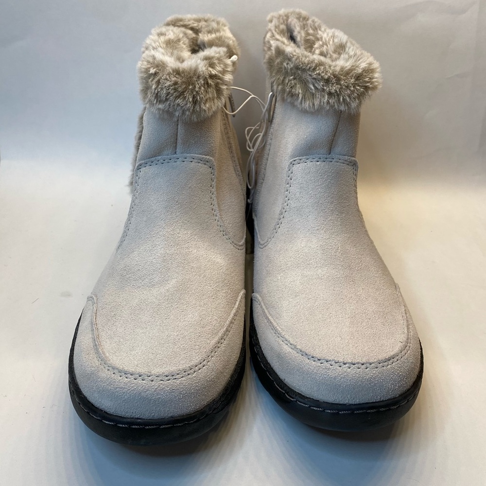 Women’s Khombu Iris Boots Cream NWT - Picture 2 of 5